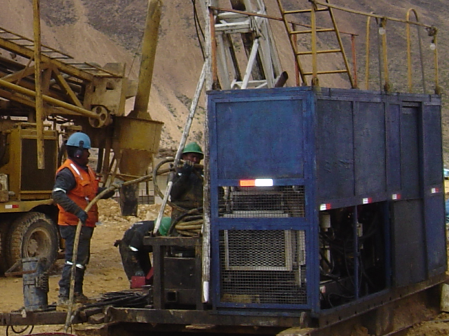 PROFESIONAL CON SÓLIDA EXPERIENCIA EN SONDAJES TANTO EN CHILE COMO EN EL EXTRANJERO